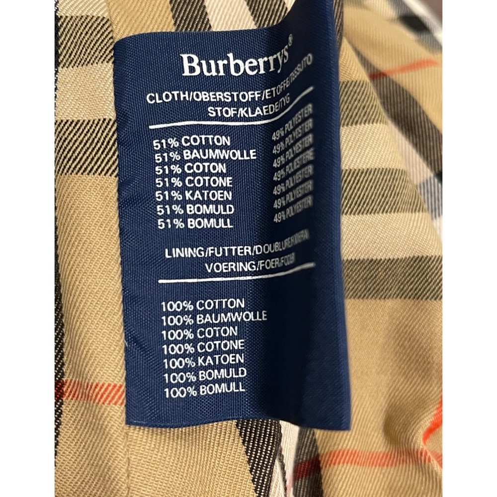 ❤️ 🎉 HP! Vintage Burberry Single Breasted Short Trench Coat with Sash - Picture 15 of 15
